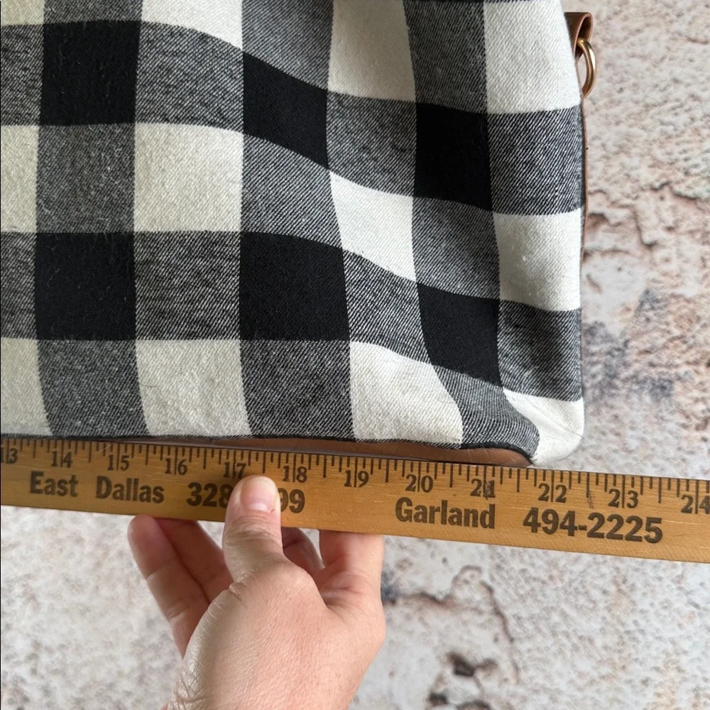 Black and White Checkered Tote Bag. S19